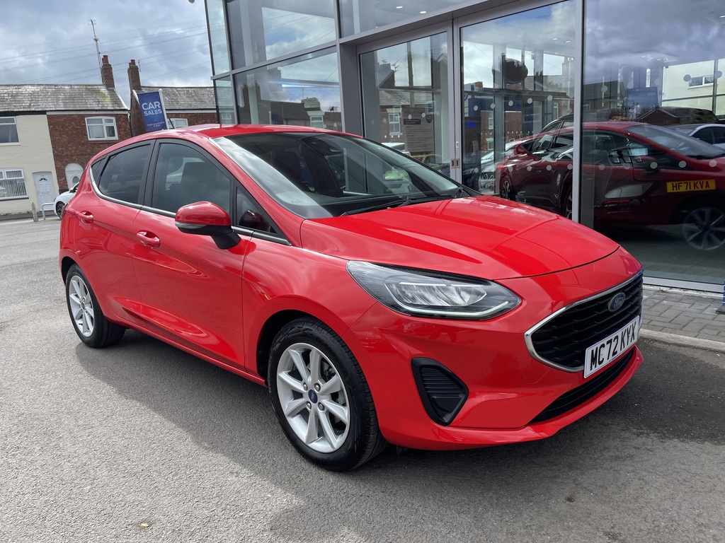 Ford Fiesta 1.1 Trend Red