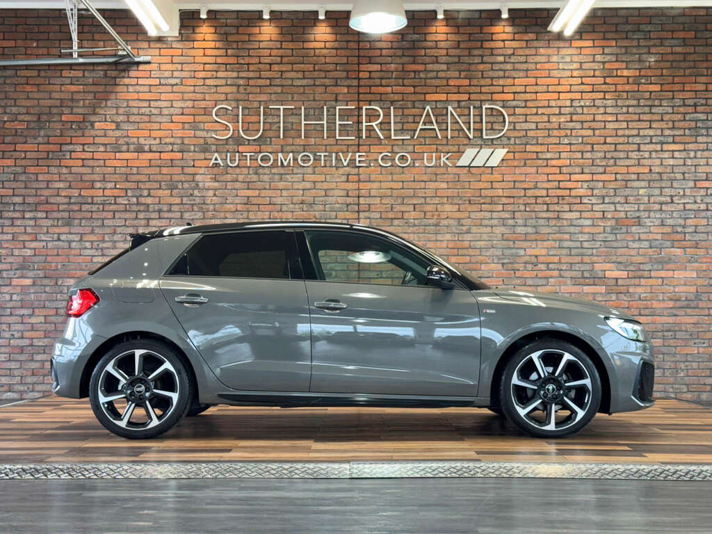 Audi A1 1.5 A1 Sportback 35 Tfsi Black Edition 5 Grey