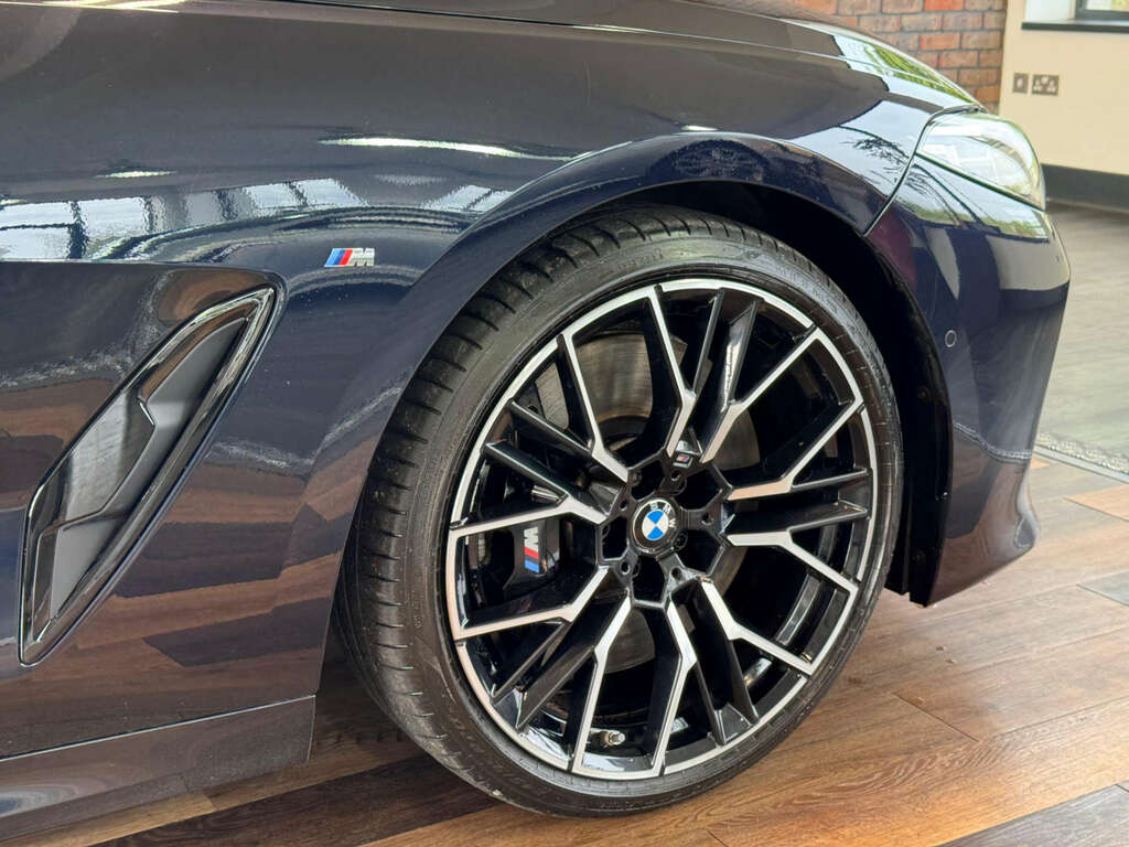 BMW 8 Series 3.0 840I M Sport Black