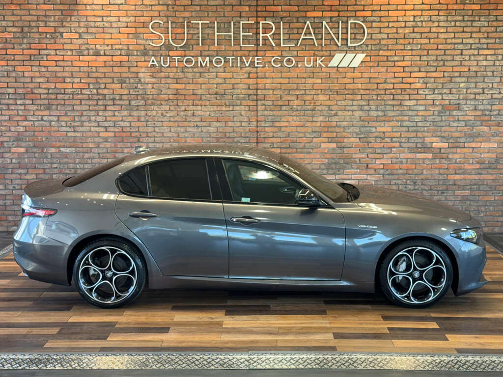 Alfa Romeo Giulia 2.0 Giulia Veloce Tb CE23XWZ Grey #3