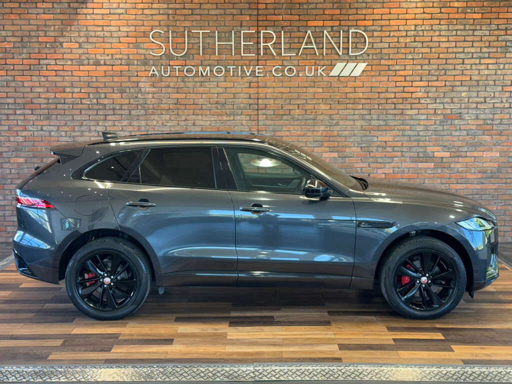Jaguar F-Pace 2.0 F-pace R-dynamic Black Awd 4Wd WR22VHY Grey #2