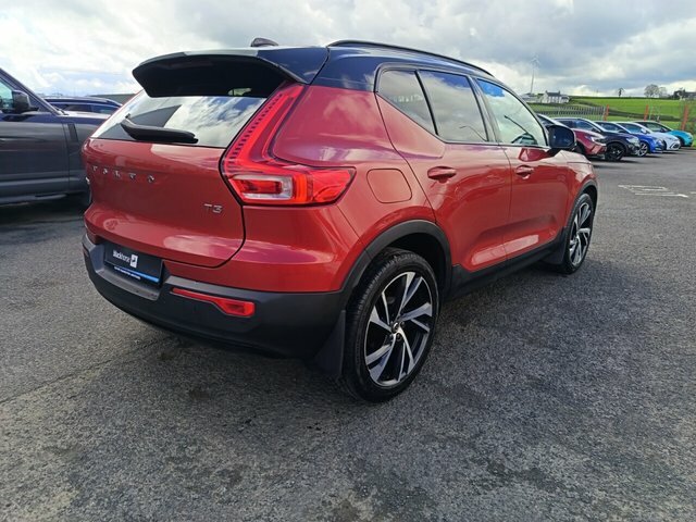 Volvo XC40 1.5 T3 R-design Pro Suv Euro 6 S HSZ3734 Red #5