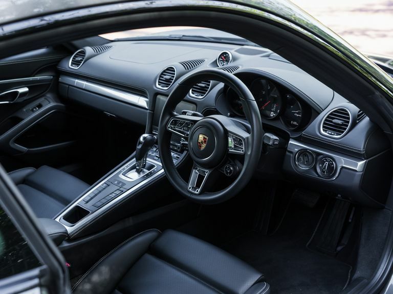 Porsche Cayman 4.0 Gt4 Rs Pdk Black #26