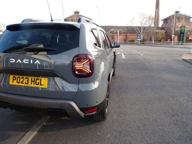 Dacia Duster Tce Extreme Se Suv PO23HGL Grey #6