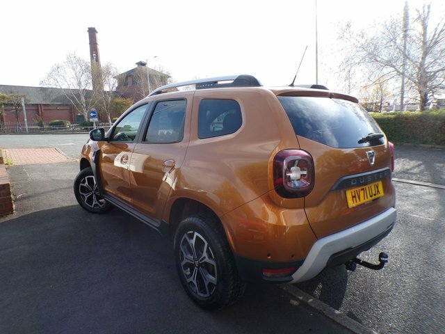 Dacia Duster Tce Prestige Suv HV71UJX Orange #2
