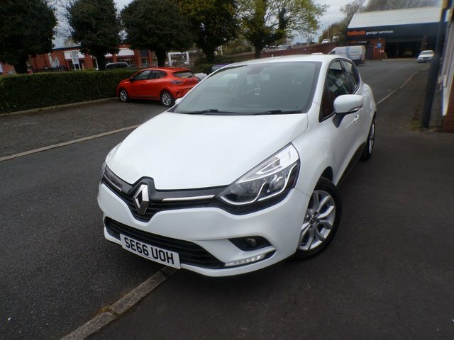Renault Clio 16V Dynamique Nav Hatchback White #3