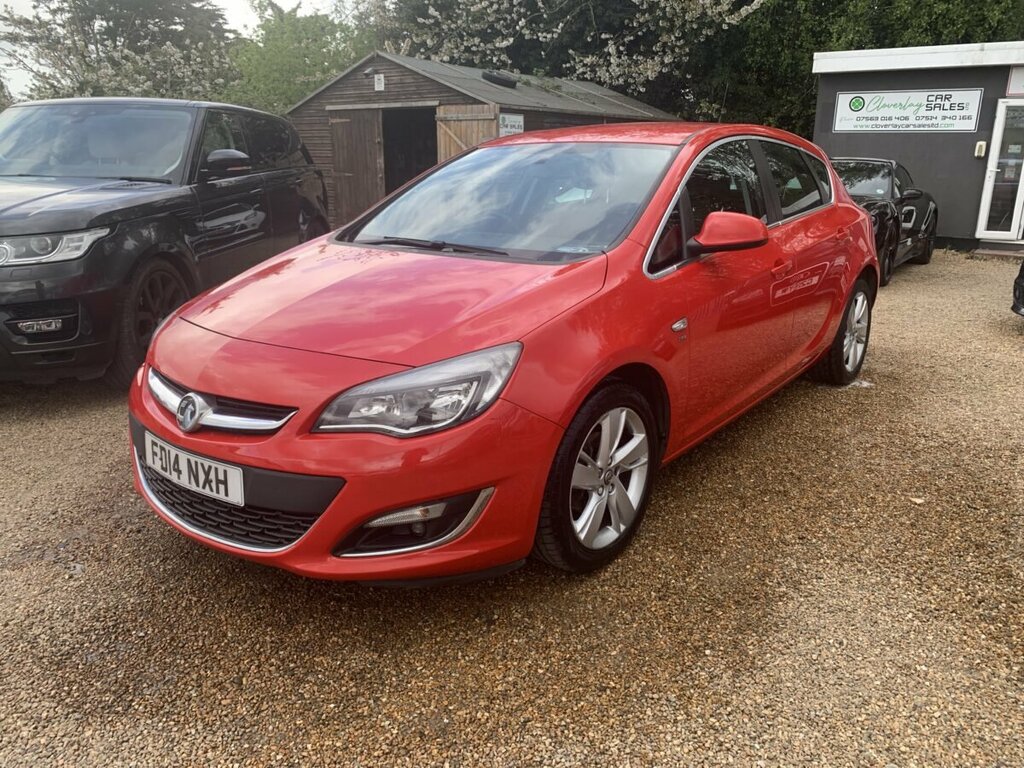 Vauxhall Astra Petrol FD14NXH Red #3