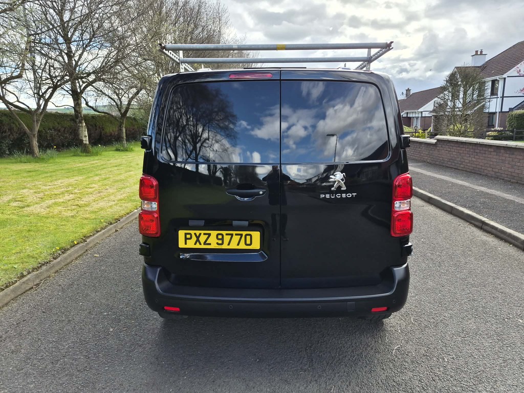 Peugeot Expert Prof Premium 2.0 B-hdi PXZ9770 Black #3