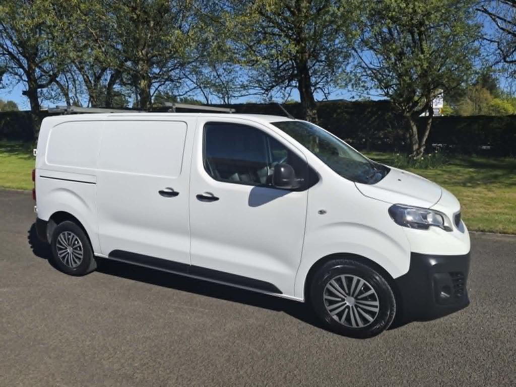 Peugeot Expert Professional 2.0 Bluehdi White