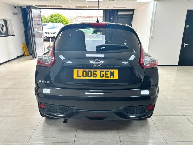 Nissan Juke 2018 1.6 Bose Personal Edition Suv Manu LO06GEM Black #3