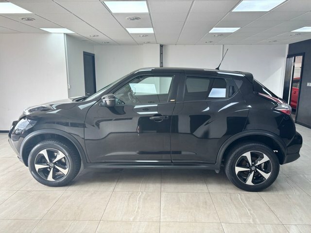 Nissan Juke 2018 1.6 Bose Personal Edition Suv Manu LO06GEM Black #5