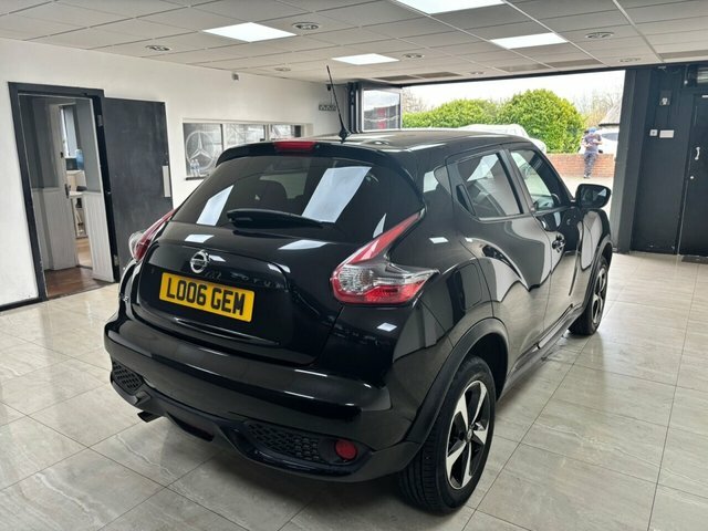 Nissan Juke 2018 1.6 Bose Personal Edition Suv Manu LO06GEM Black #2