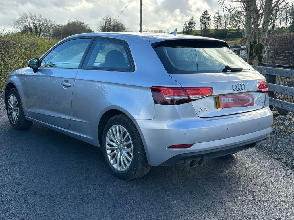 Audi A3 2.0 Tdi Se Technik Hatchback Eur CU18OXK Silver #4