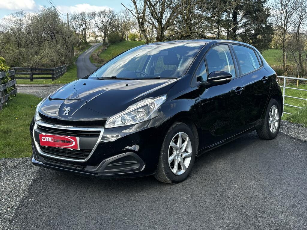 Peugeot 208 1.2 Puretech Active Hatchback Eu  Black #3