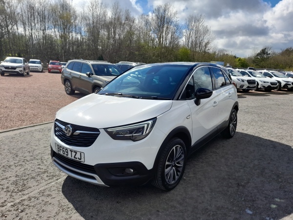 Vauxhall Crossland X 1.2T 130 Elite Nav Start Stop BF69TZJ White #3