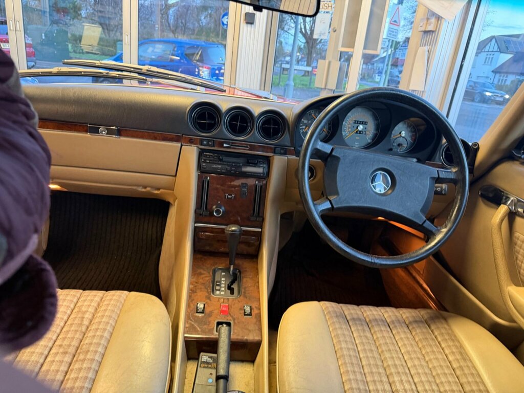 Mercedes-Benz 300 Convertible Red #13