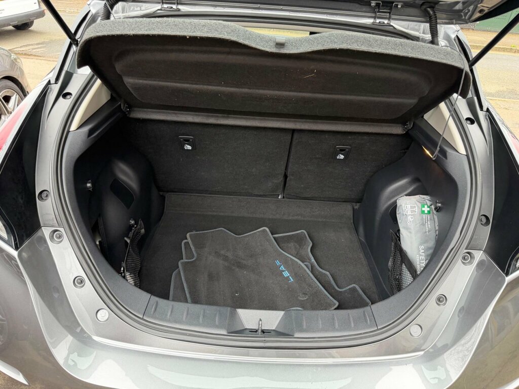 Nissan Leaf 39Kwh Acenta Tech CK72VUR #6