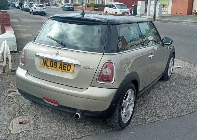 Mini Hatch 1.6 Cooper Hatchback Euro 4 120 NL08AEO Silver #4