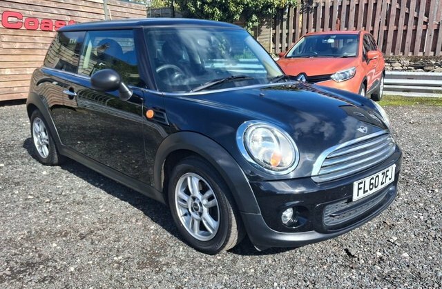 Mini Hatch 1.6 One Hatchback Euro 5 98 Ps FL60ZFJ Black #2