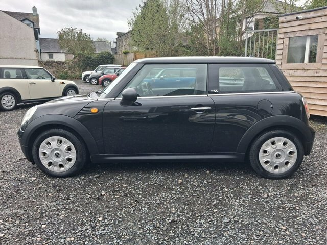 Mini Hatch 1.6 First Hatchback Euro 5 75 P MV60OCJ Black #5