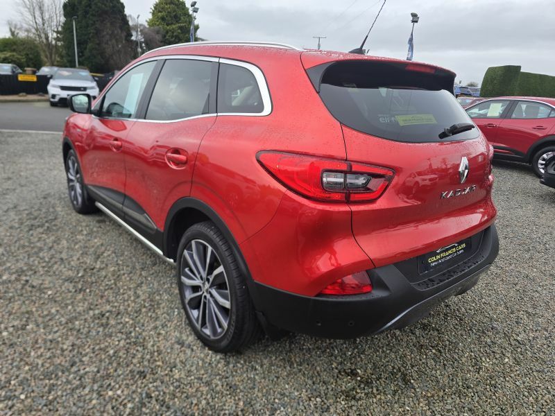 Renault Kadjar Signature S Nav 1.5Dci Red #3
