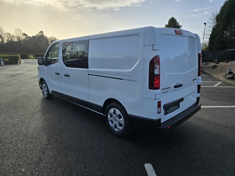 Renault Trafic Ll30 Advance Blue Dci MW24FVT White #3