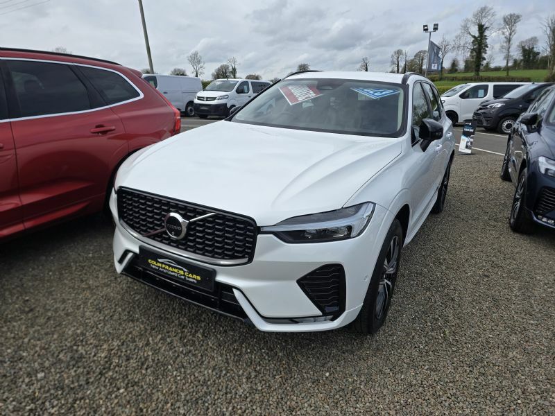 Volvo XC60 2.0 B4 Mhev Plus Dark Awd White