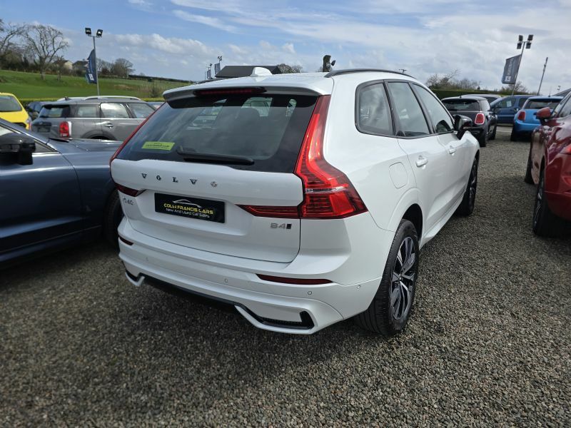 Volvo XC60 2.0 B4 Mhev Plus Dark Awd WD73LCP White #4