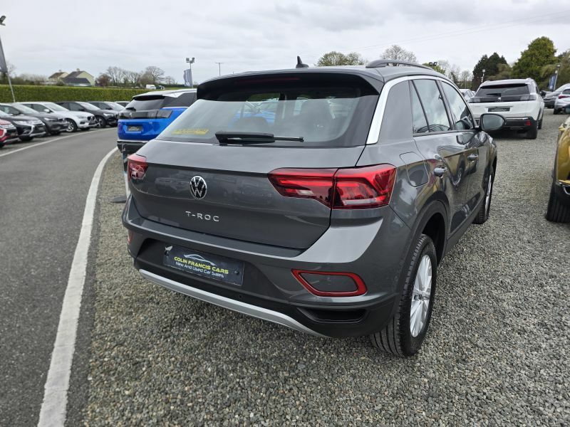 Volkswagen T-Roc Life 2.0Tdi RJ24FKO Grey #4