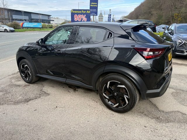 Nissan Juke 2023 23 1.0 Dig-t N-connecta Suv URZ9088 Black #3
