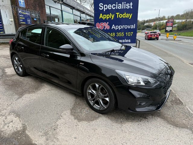 Ford Focus 2019 69 1.0T Ecoboost St-line Hatchback MA69GOH Black #4