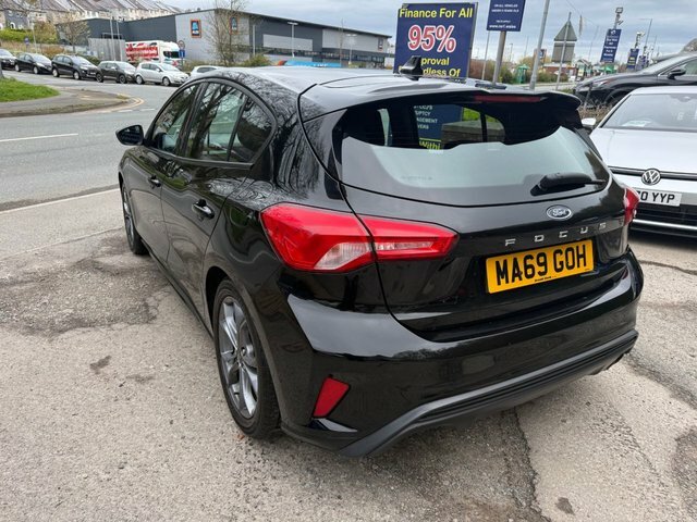 Ford Focus 2019 69 1.0T Ecoboost St-line Hatchback MA69GOH Black #3
