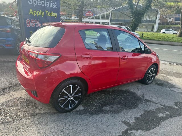 Toyota Yaris 2018 18 1.5 Vvt-i Icon Tech Hatchback M GU18GHJ Red #6