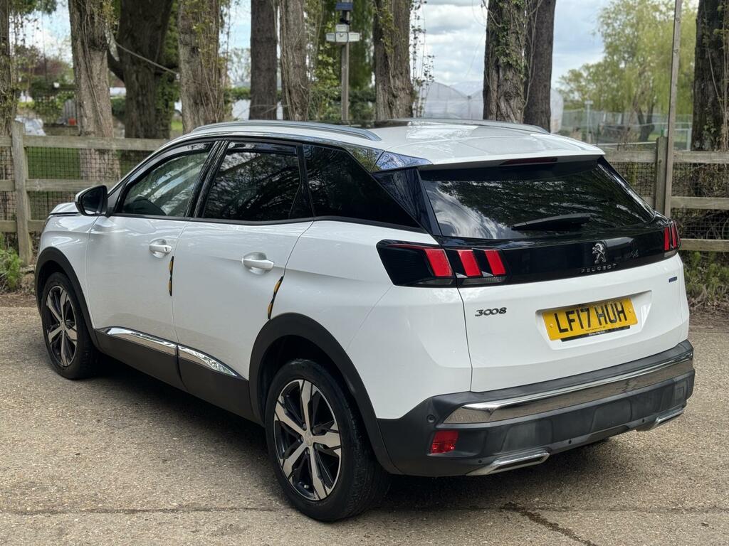 Peugeot 3008 1.2 Puretech Allure Suv Euro 6 LF17HUH White #3