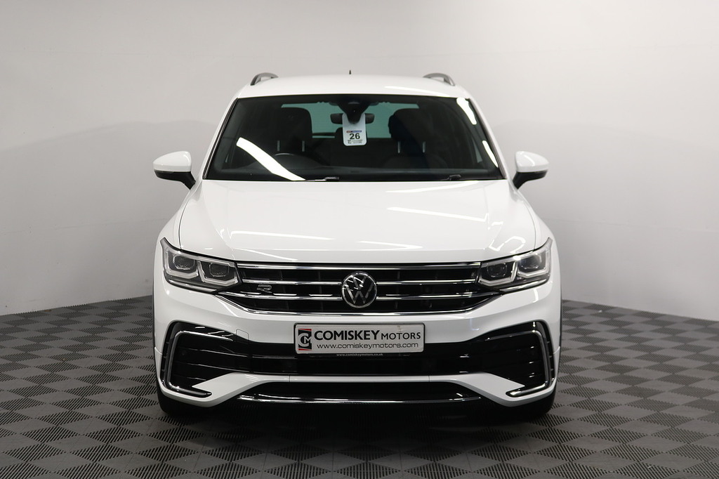 Volkswagen Tiguan Tdi R-line VXZ7229 White #2
