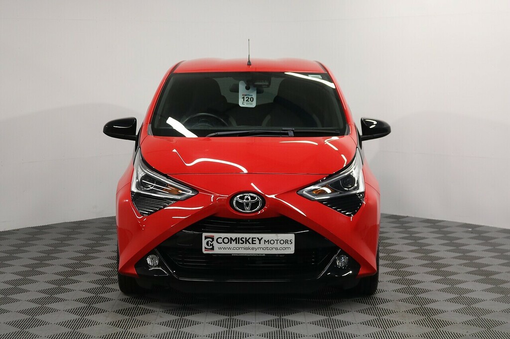Toyota Aygo Vvt-i X-trend Red #2