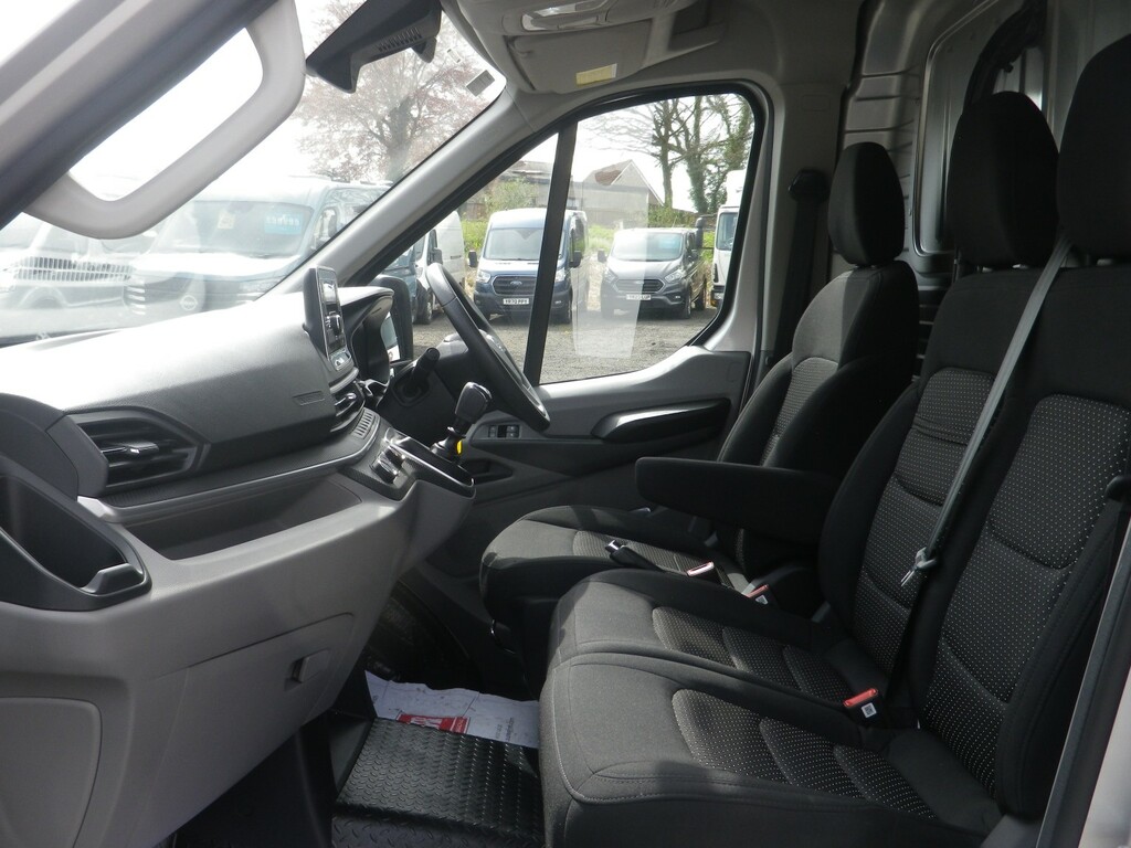 Maxus Deliver 9 Temperature Controlled 2.0 D20 Refrigerated Van O Silver #6