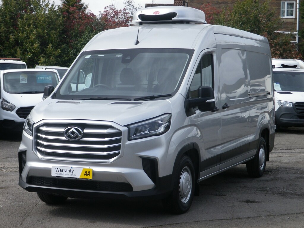 Maxus Deliver 9 Temperature Controlled 2.0 D20 Refrigerated Van O Silver #2