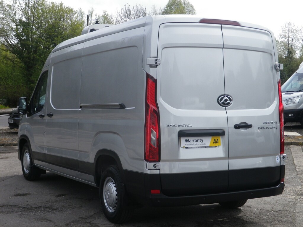 Maxus Deliver 9 Temperature Controlled 2.0 D20 Refrigerated Van O Silver #3