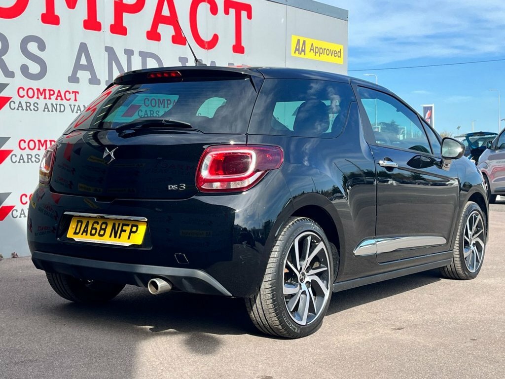 DS DS 3 1.2L Connected Chic DA68NFP Black #5