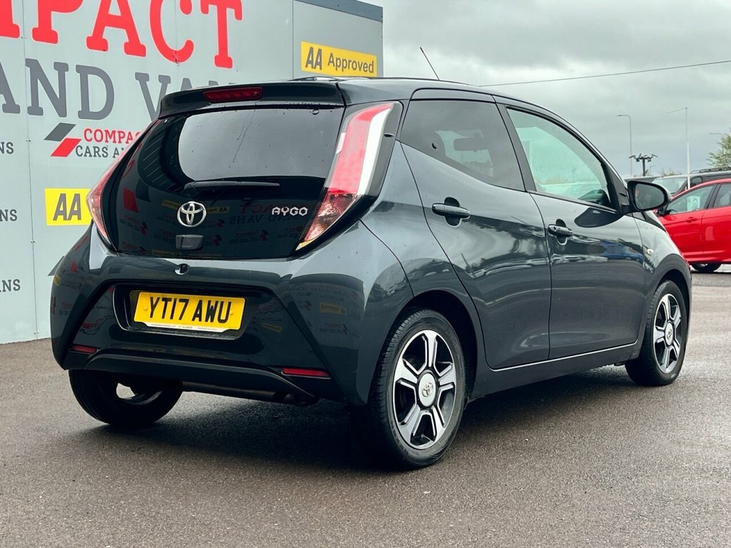 Toyota Aygo 1L X-clusiv3 YT17AWU Grey #5