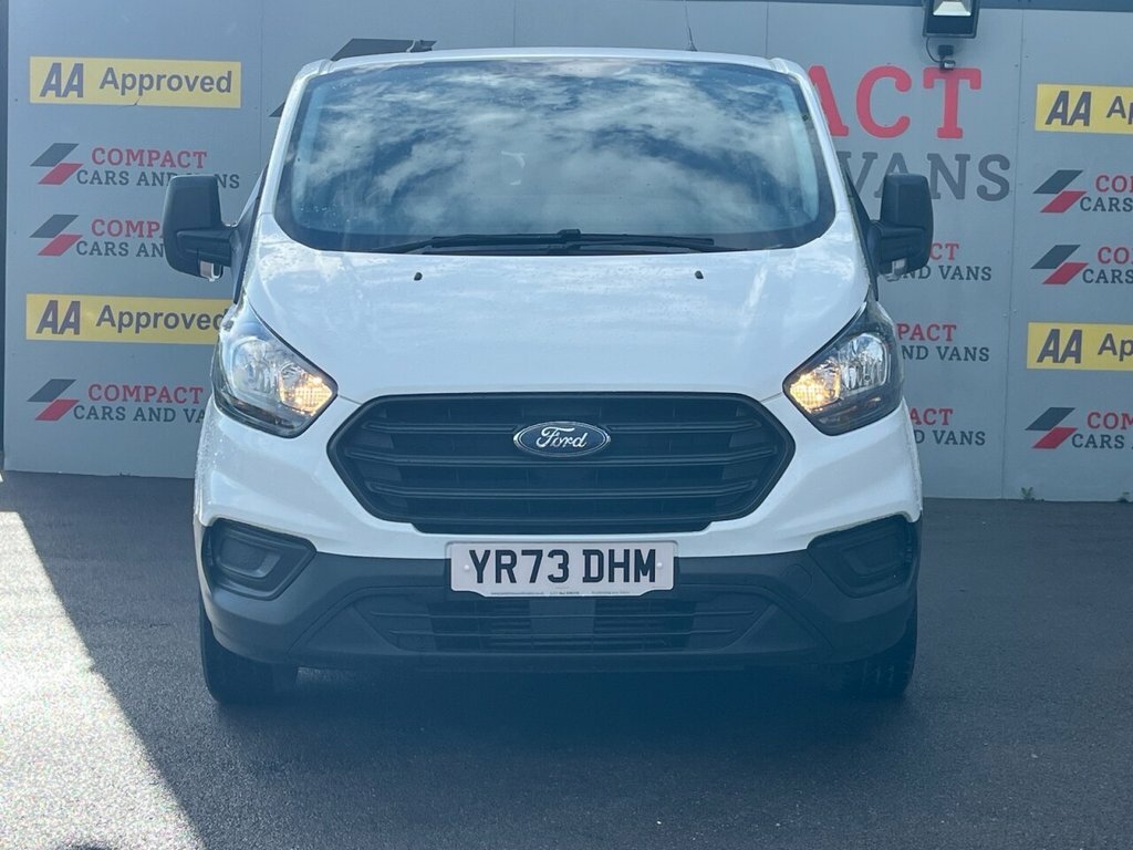 Ford Transit Custom 2L Leader YR73DHM White #3