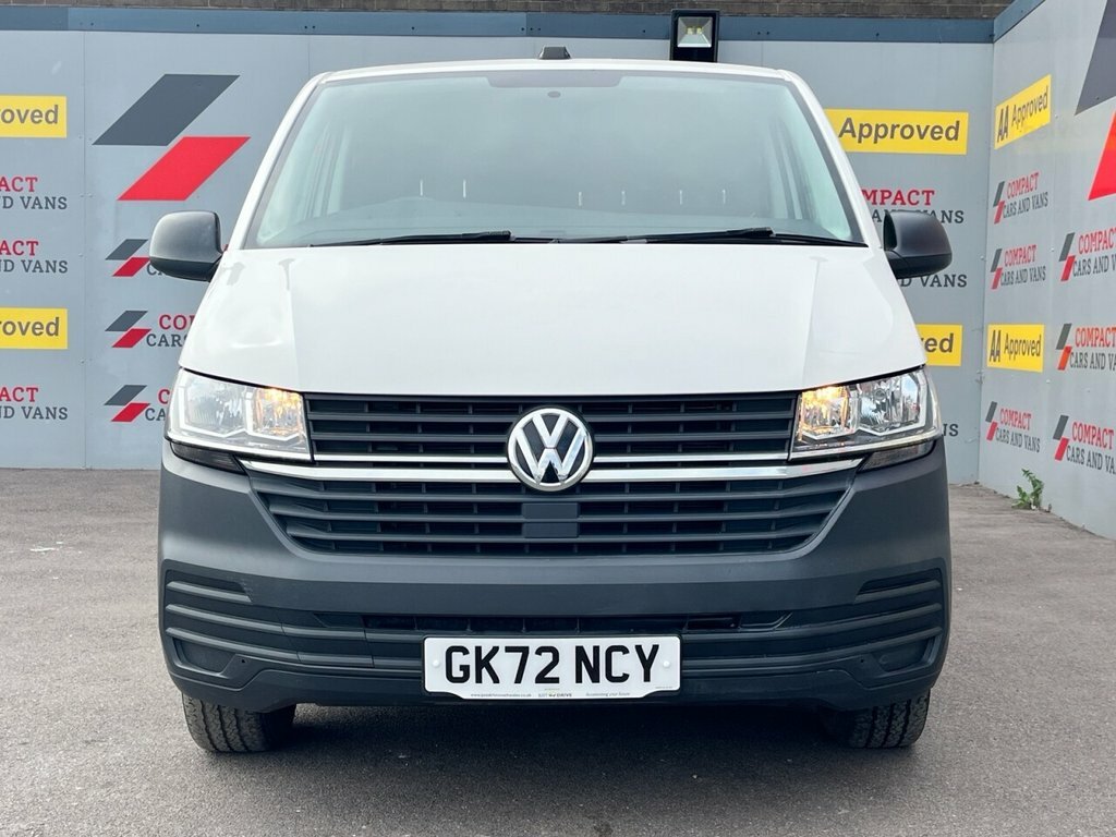 Volkswagen Transporter 2L Startline GK72NCY White #3