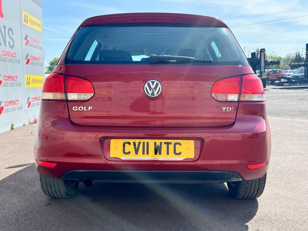 Volkswagen Golf 1.6L Match CV11WTC Red #6