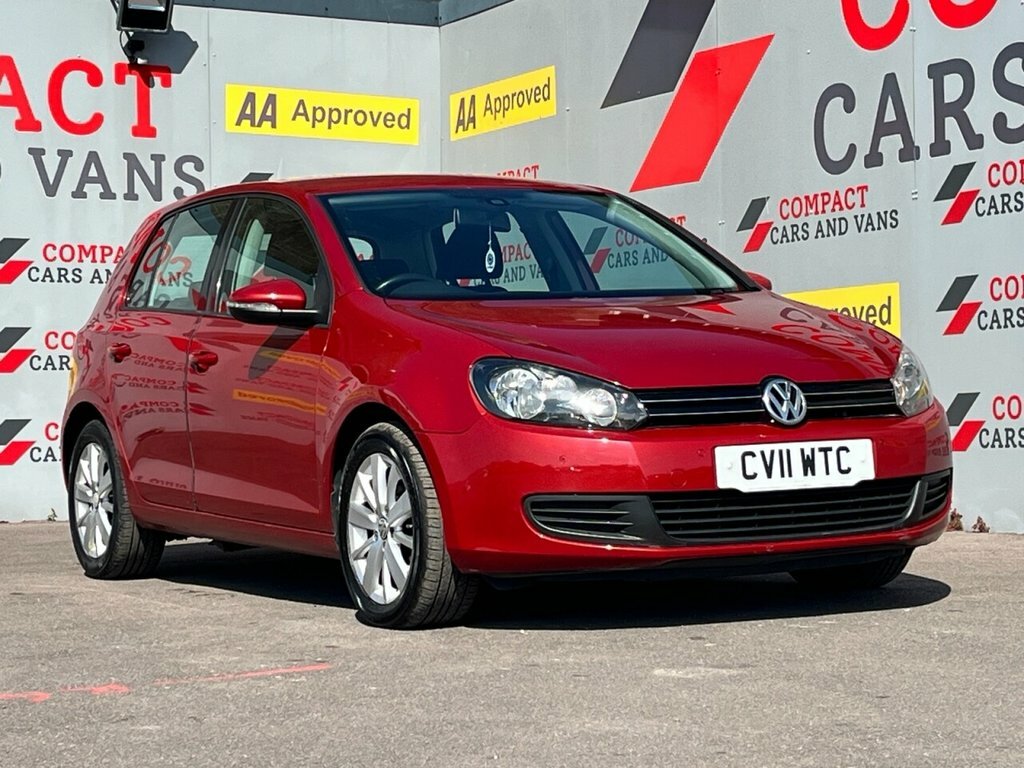 Volkswagen Golf 1.6L Match CV11WTC Red #2