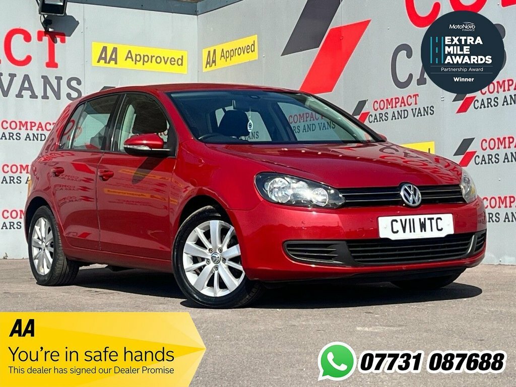 Volkswagen Golf 1.6L Match Red