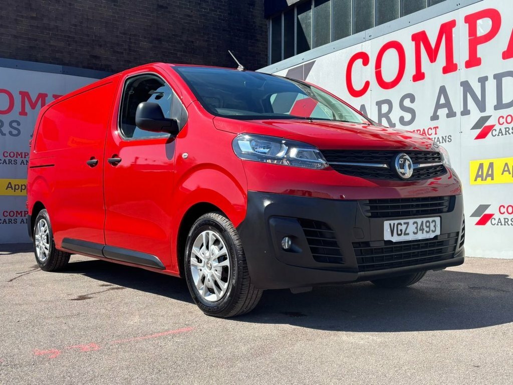 Vauxhall Vivaro 1.5L Dynamic 6Dr VGZ3493 Red #2
