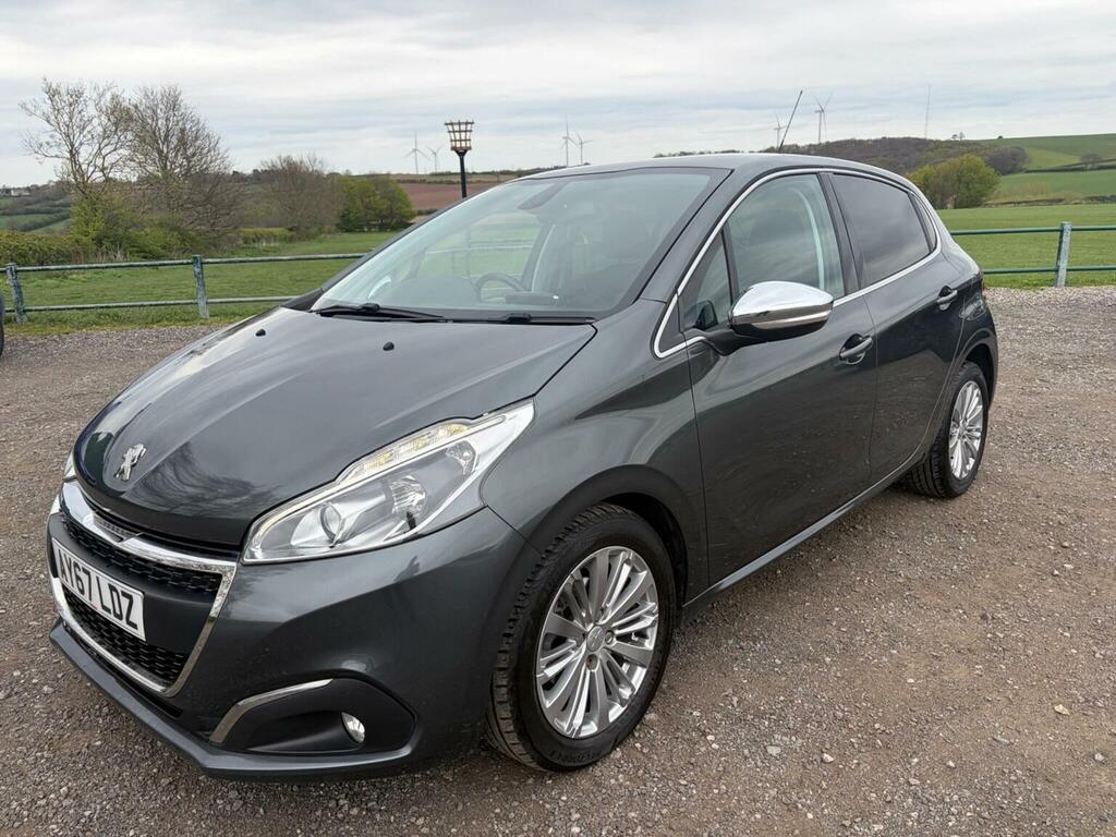 Peugeot 208 1.2 Puretech Allure Euro 6 Grey