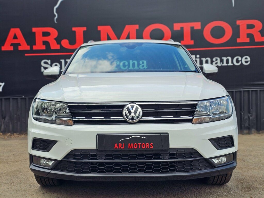 Volkswagen Tiguan 1.4 Tsi Se Navigation Euro 6 Ss PE68THN White #3