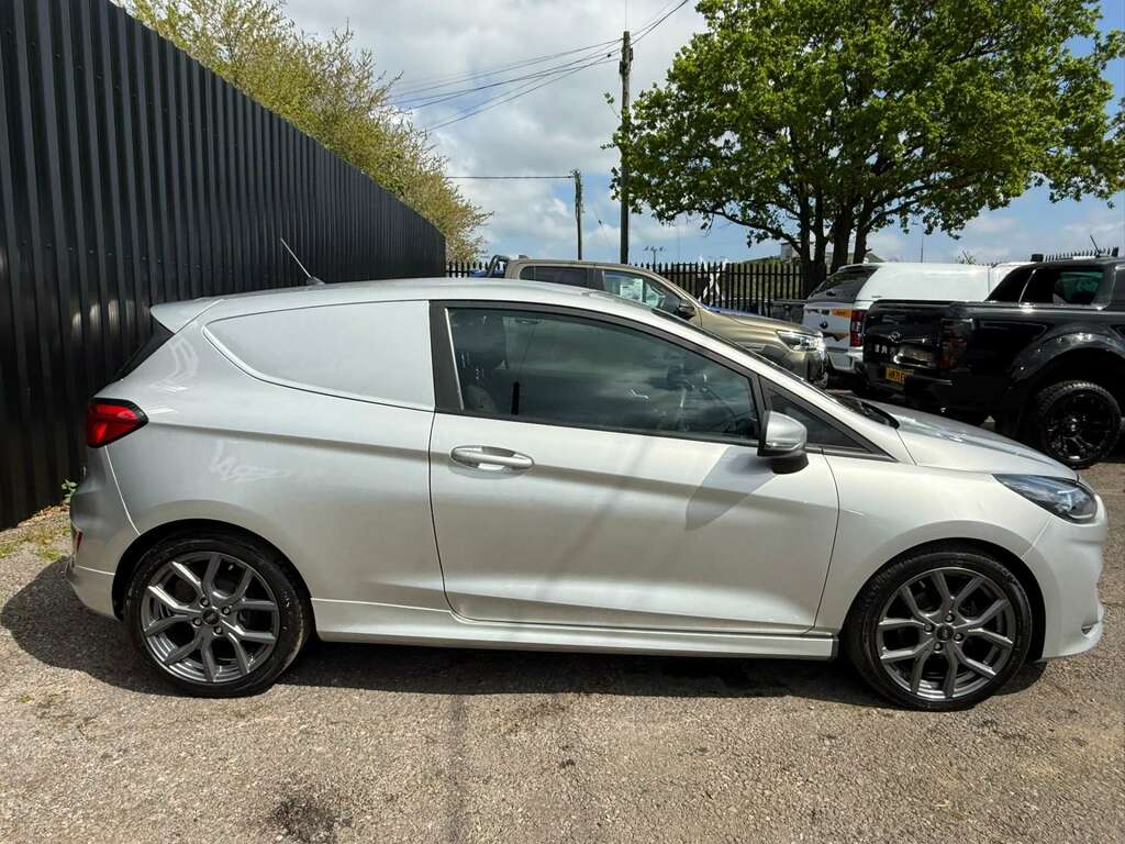 Ford Fiesta Sport 1.0T Ecoboost Van CE22YRL Silver #5